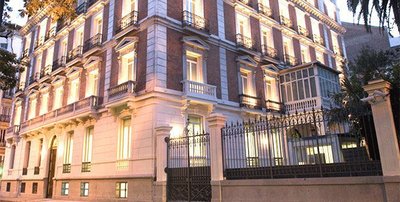 마프레 재단 레콜레토스 전시관 (푼다시온 마프레 살라 레콜레토스)